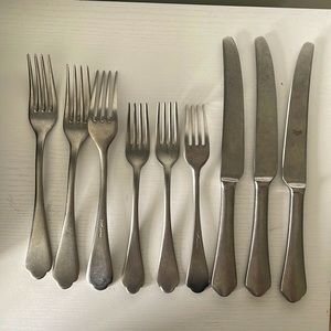 Mepra, Dolce Vita 18/10 Brushed Stainless Steel from Italy 9 Piece Flatware Set